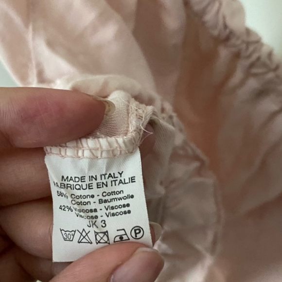 Brandy Melville Ezra off the shoulder top - Picture 3 of 5